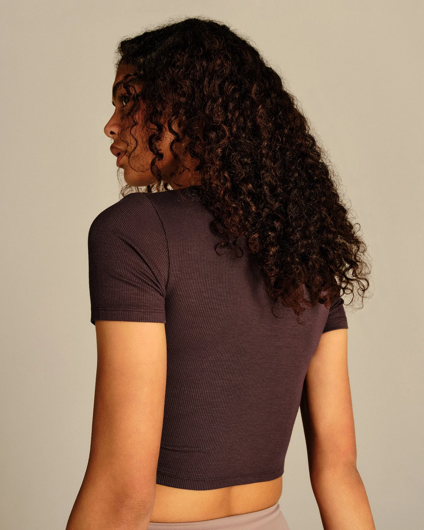 Comfort Ribbed Cropped T-Shirt | Cafe Noir - Image 4