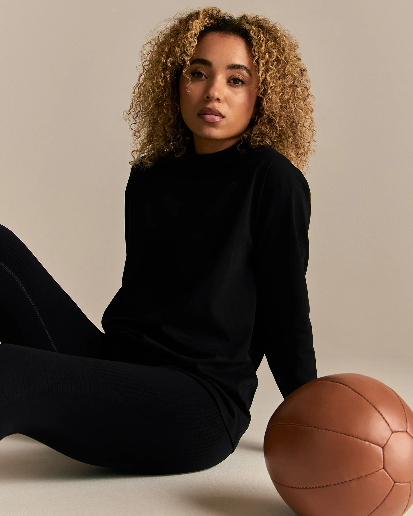Comfort WB Logo Oversized Long Sleeve T-Shirt | Black - Image 3