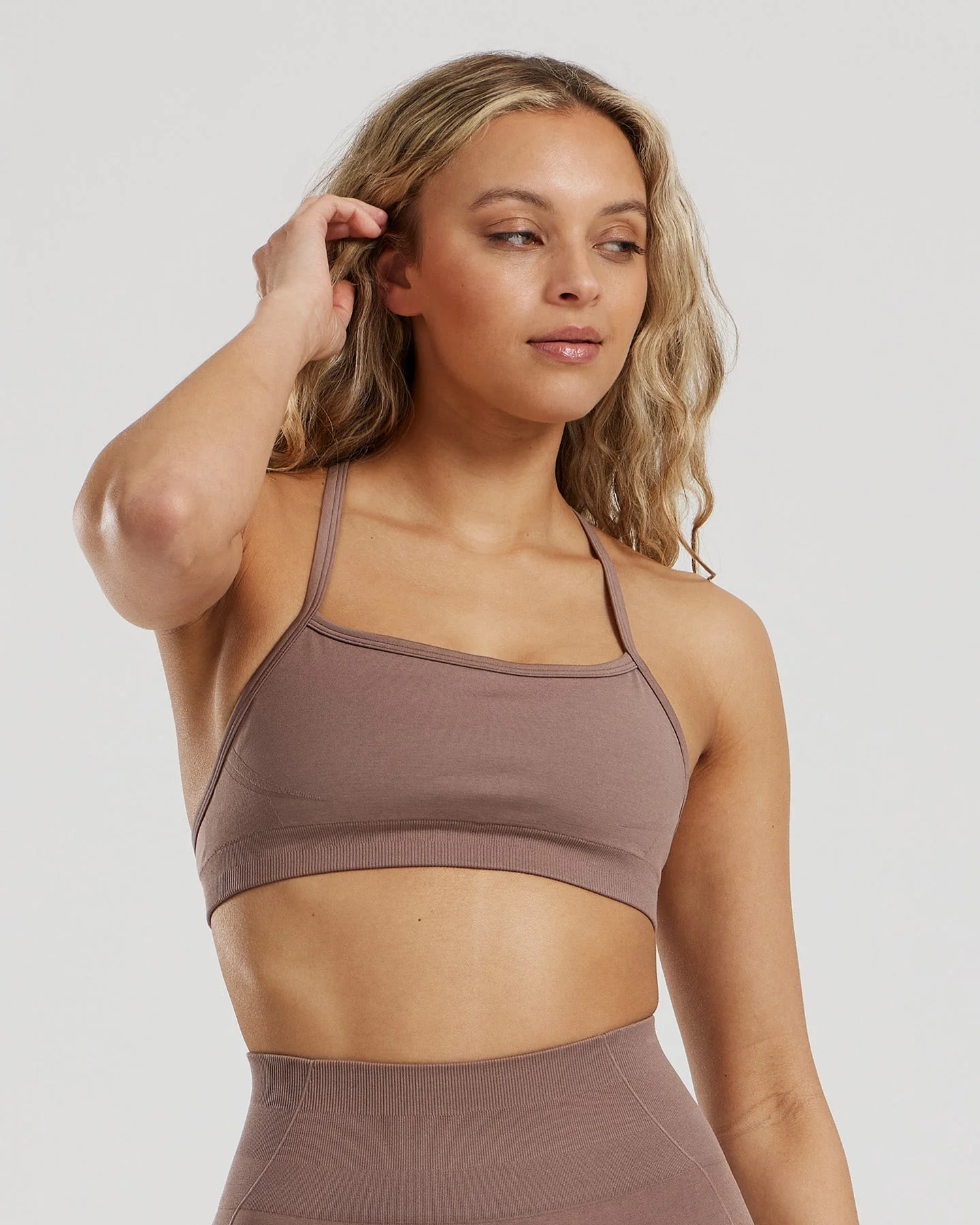 Define 2.0 Racer Back Bra | Mocha