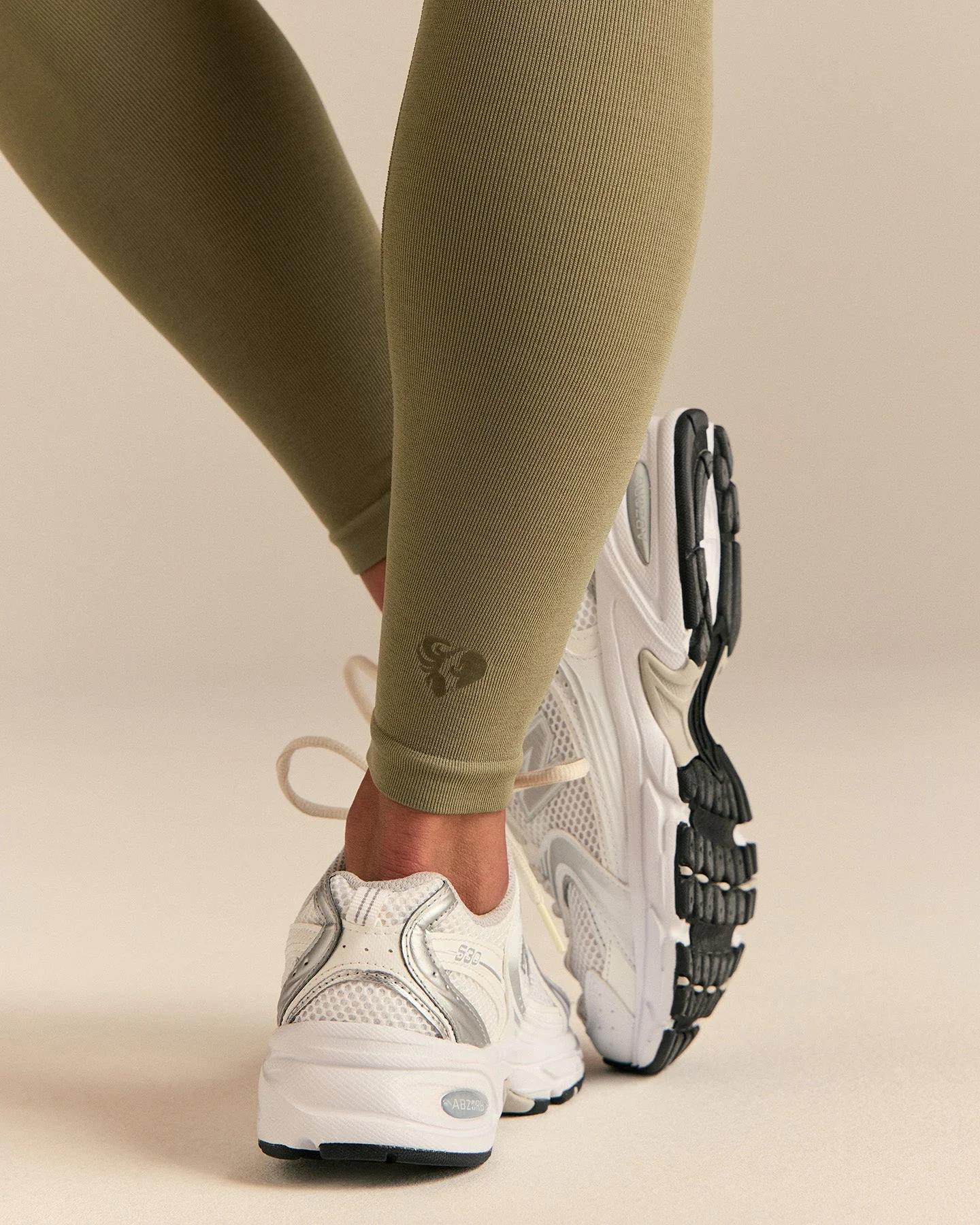 Motion Seamless Leggings | Willow - Image 4